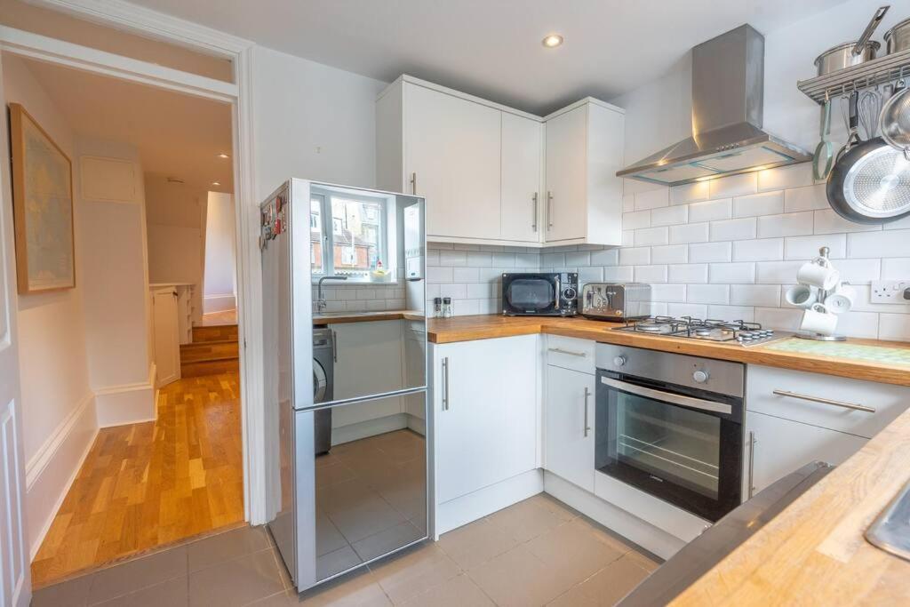 Gorgeous Garden *cafes/bars/beach Within Minutes* Margate