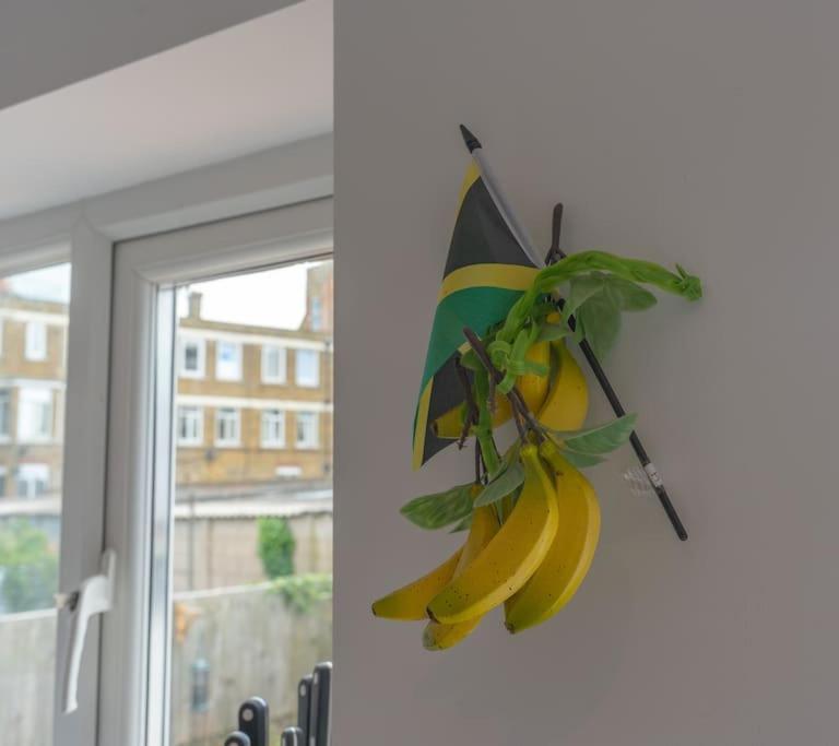 Gorgeous Garden *cafes/bars/beach Within Minutes* * Margate