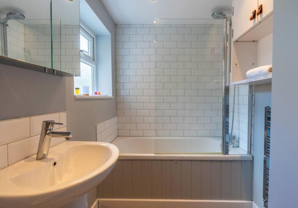 Gorgeous Garden *cafes/bars/beach Within Minutes* * Margate